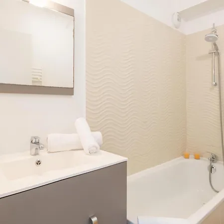 Apartamento Oceanside With Pool Biscarrosse